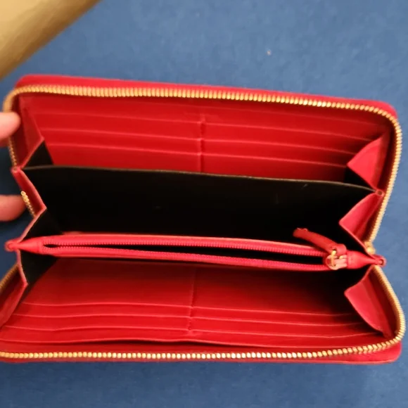 YSL Long Zippy Wallet, Firm price - Picture 4 of 12